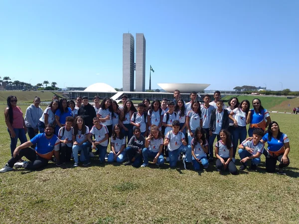  Estudantes da rede estadual vivem experiências enriquecedoras com recursos do Prêmio Escola Transformação