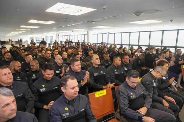 Governo de Minas entrega 120 viaturas e veículos administrativos para a Polícia Penal do Estado