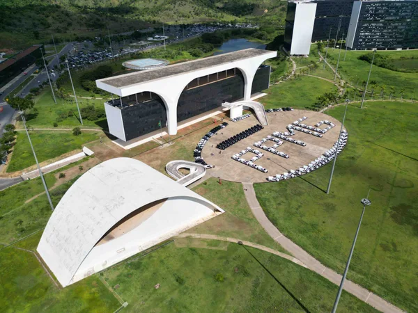 Governo de Minas entrega 120 viaturas e veículos administrativos para a Polícia Penal do Estado