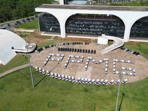 Governo de Minas entrega 120 viaturas e veículos administrativos para a Polícia Penal do Estado
