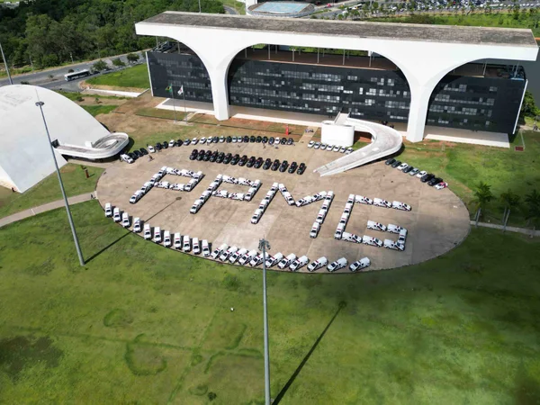 Governo de Minas entrega 120 viaturas e veículos administrativos para a Polícia Penal do Estado