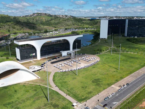 Governo de Minas entrega 120 viaturas e veículos administrativos para a Polícia Penal do Estado