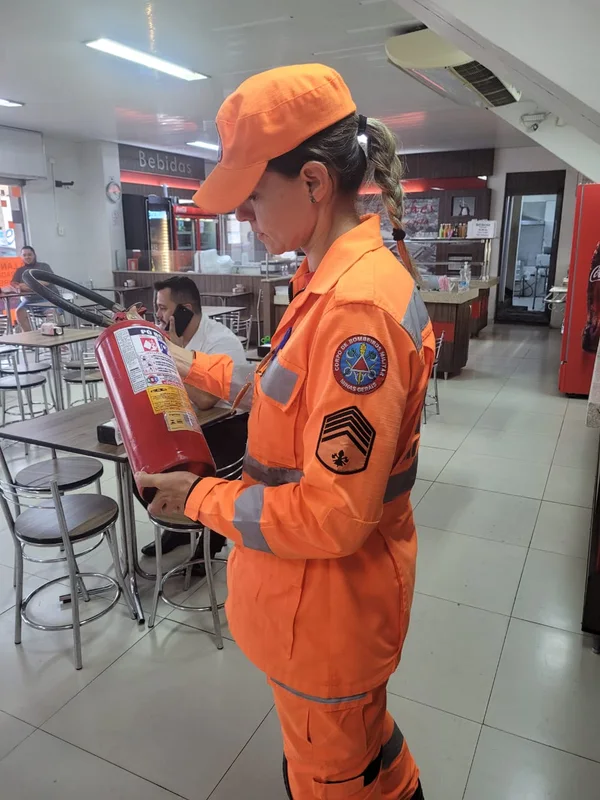 Corpo de Bombeiros fecha o ano com mais de 30 mil ações de fiscalização e prevenção em todo o estado