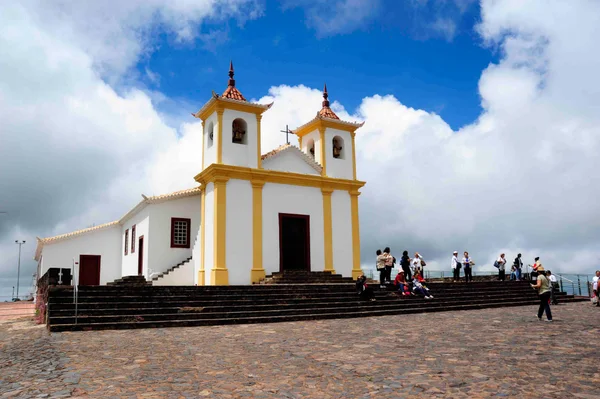 Superando marca de 860 mil visitantes em 2023, parques estaduais são opção de lazer para as férias em Minas