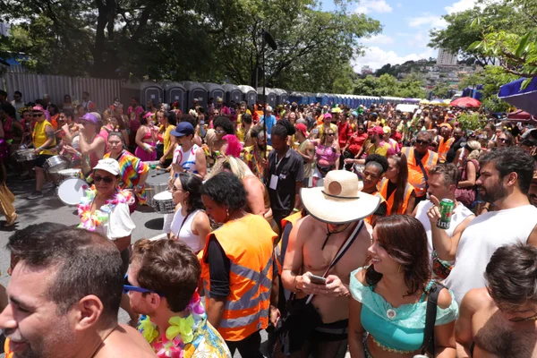 Governo de Minas realiza teste do novo sistema sonorização dos blocos do Carnaval de BH