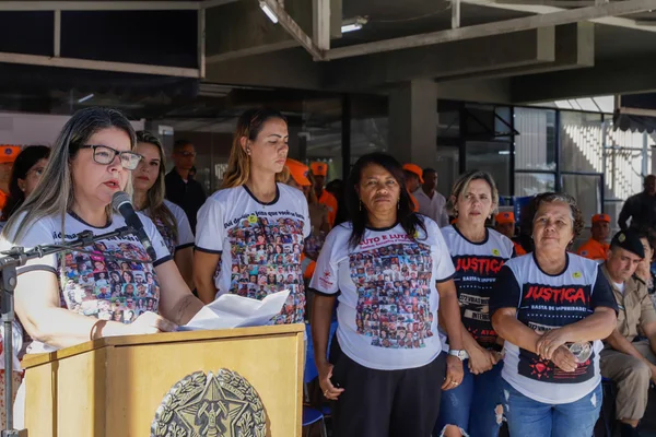 Governo de Minas e instituições de Justiça inauguram placa em homenagem às 272 joias de Brumadinho