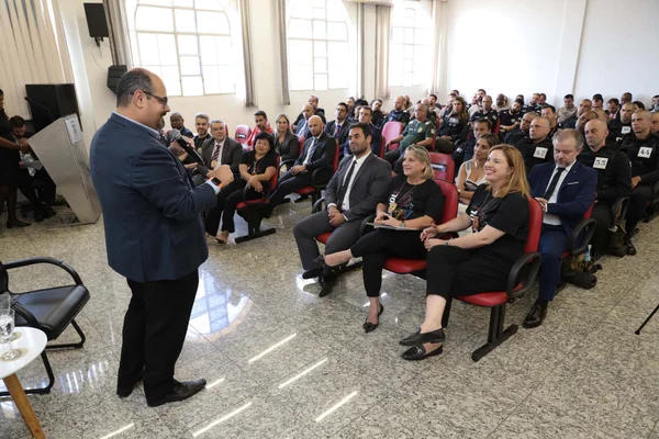 Vice-governador ministra palestra para turma do curso de operações especiais da Polícia Civil de Minas Gerais