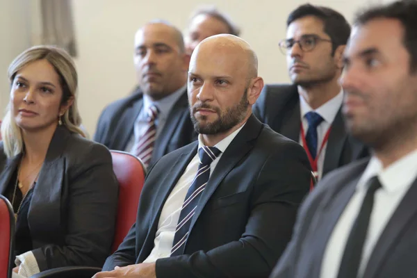 Vice-governador ministra palestra para turma do curso de operações especiais da Polícia Civil de Minas Gerais