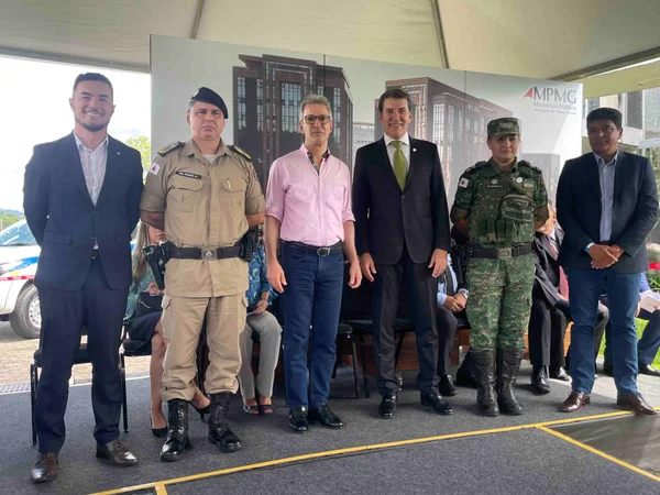 Governo de Minas e Ministério Público entregam 22 novas viaturas à Polícia Militar de Meio Ambiente