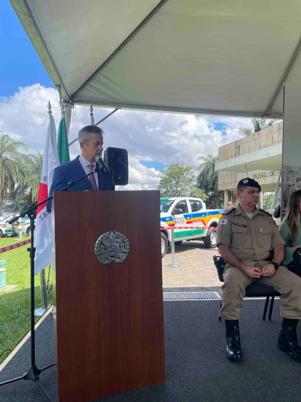 Governo de Minas e Ministério Público entregam 22 novas viaturas à Polícia Militar de Meio Ambiente