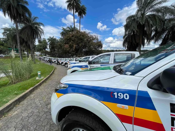 Governo de Minas e Ministério Público entregam 22 novas viaturas à Polícia Militar de Meio Ambiente