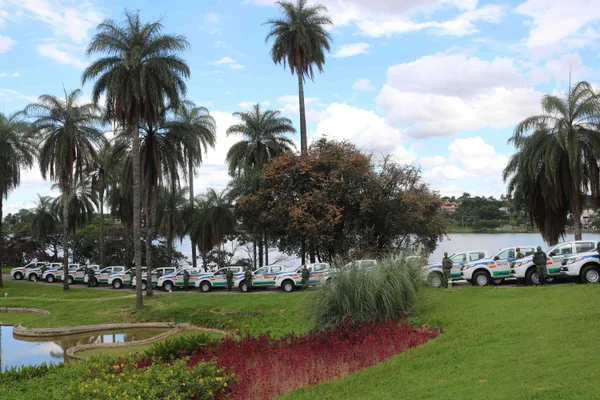 Governo de Minas e Ministério Público entregam 22 novas viaturas à Polícia Militar de Meio Ambiente