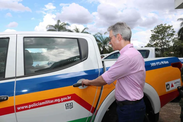 Governo de Minas e Ministério Público entregam 22 novas viaturas à Polícia Militar de Meio Ambiente