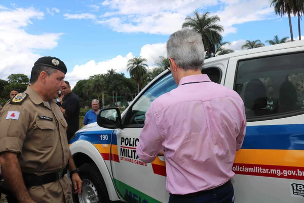 Governo de Minas e Ministério Público entregam 22 novas viaturas à Polícia Militar de Meio Ambiente