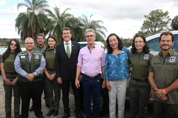 Governo de Minas e Ministério Público entregam 22 novas viaturas à Polícia Militar de Meio Ambiente