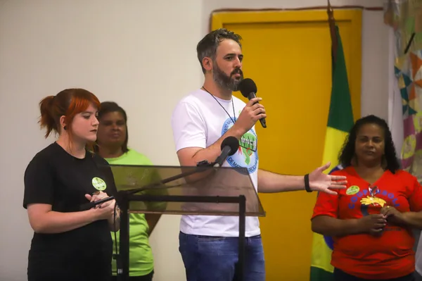 Governo de Minas e Ministério Público lançam programa de reciclagem popular para o Carnaval de BH