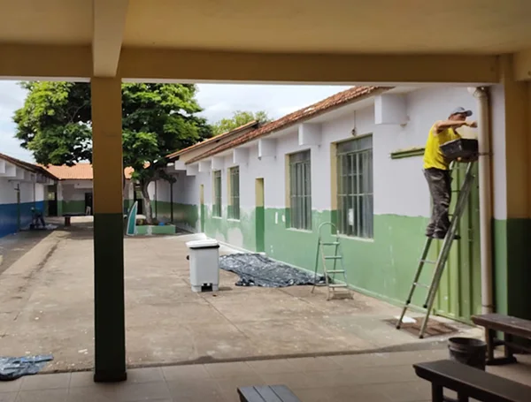 Escolas da rede estadual de Minas se preparam para receber os estudantes na volta às aulas