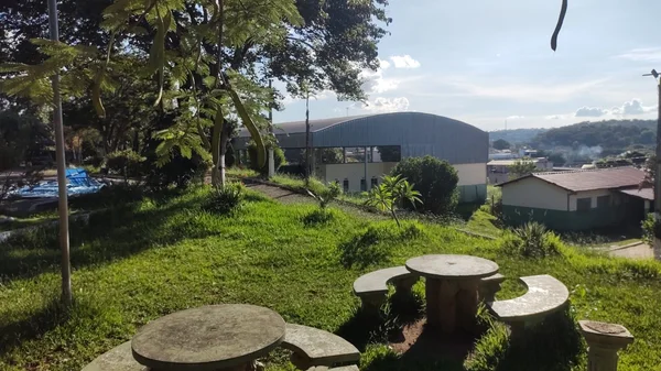 Escolas da rede estadual de Minas se preparam para receber os estudantes na volta às aulas