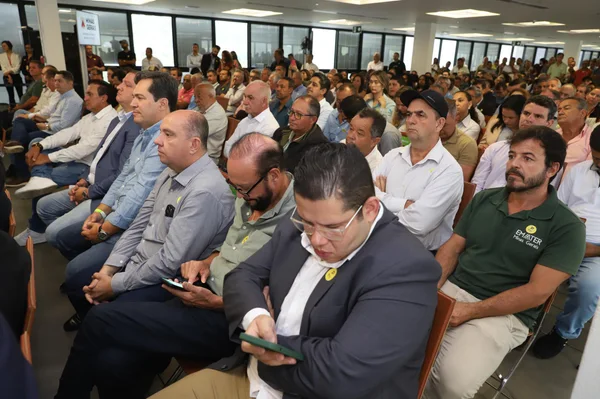 Parceria vai direcionar fertilizantes a pequenos produtores de 270 cidades mineiras
