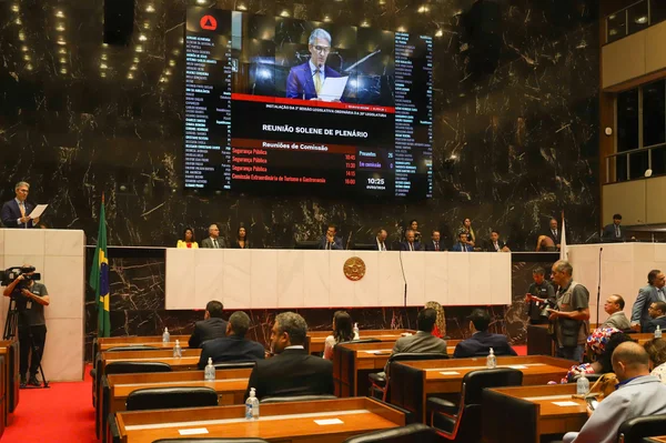 Governador ressalta avanços em Minas Gerais durante abertura do ano legislativo da ALMG
