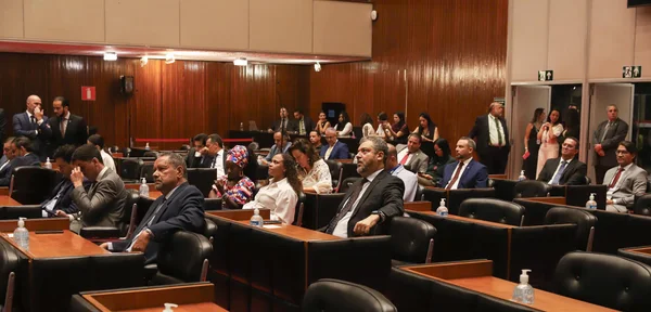 Governador ressalta avanços em Minas Gerais durante abertura do ano legislativo da ALMG