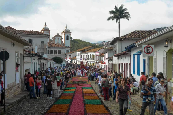 Rotas da fé impulsionam o turismo em Minas Gerais e oferecem opções diversas aos viajantes