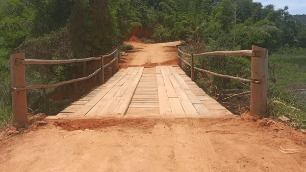 DER-MG conclui obras emergenciais em trechos que estavam interditados por danos causados pelas chuvas