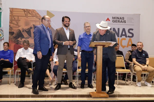Solenidade confirma Caxambu como primeiro município a aderir ao programa estadual Cidades do Futuro