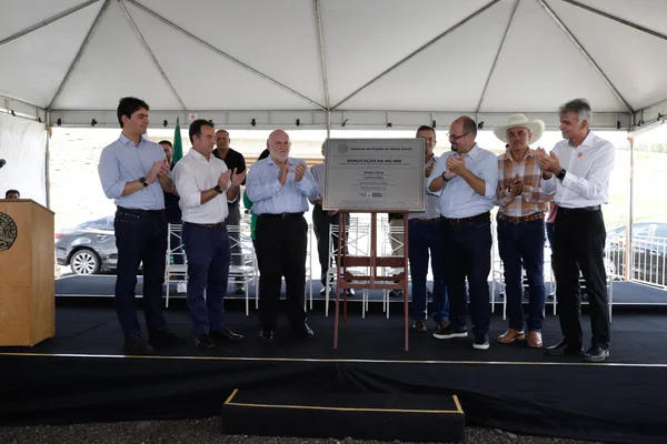 Governo inaugura Contorno de Itaú de Minas e anuncia novos investimentos em rodovias da região
