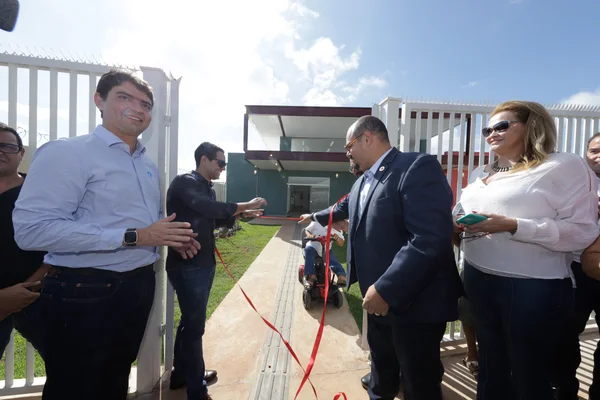 Governo inaugura Contorno de Itaú de Minas e anuncia novos investimentos em rodovias da região
