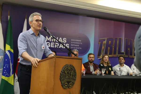 Governo de Minas participa de apresentação de novos profissionais formados pelo Trilhas de Futuro em Barbacena