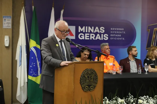 Governo de Minas participa de apresentação de novos profissionais formados pelo Trilhas de Futuro em Barbacena