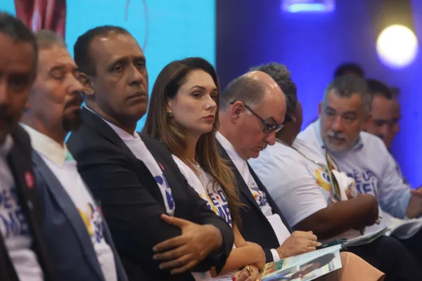 Governo de Minas sedia lançamento regional do programa Pé-de-Meia