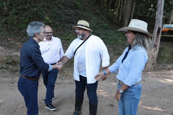 Governo de Minas percorre berço de Tiradentes em homenagem à Inconfidência