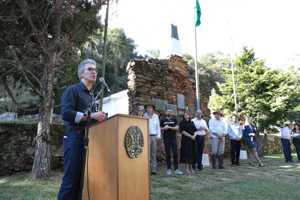 Governo de Minas percorre berço de Tiradentes em homenagem à Inconfidência