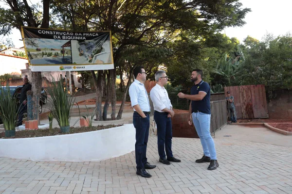 Governador vistoria obras em escola municipal que recebeu recursos do projeto Mãos Dadas para reforma e ampliação