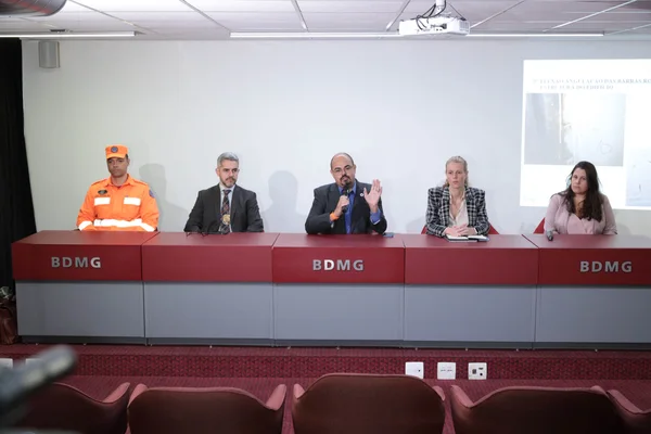 Governo de Minas interdita parte dos elevadores da Cidade Administrativa preventivamente para garantir segurança dos servidores