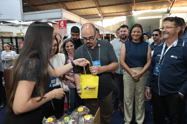 Vice-governador participa da Feira Multissetorial de Santa Bárbara, na região Central de Minas