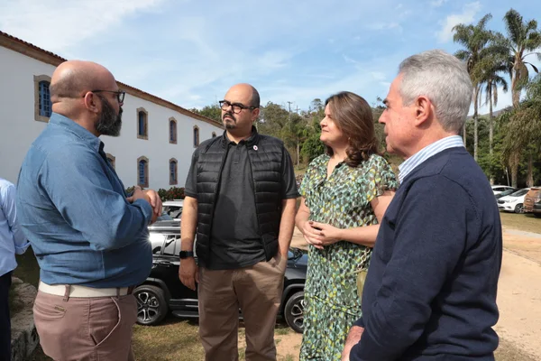 Vice-governador participa da Feira Multissetorial de Santa Bárbara, na região Central de Minas