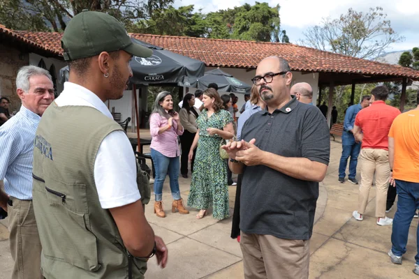 Vice-governador participa da Feira Multissetorial de Santa Bárbara, na região Central de Minas