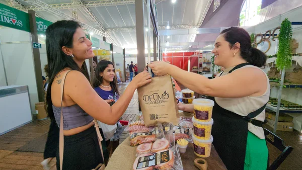 Feiras livres impulsionam a geração de renda da agricultura familiar em Minas Gerais