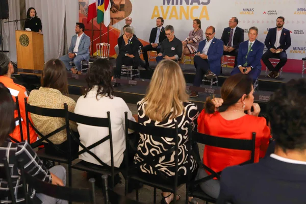 Governo de Minas assina acordo com a França para fortalecimento da agenda climática no estado
