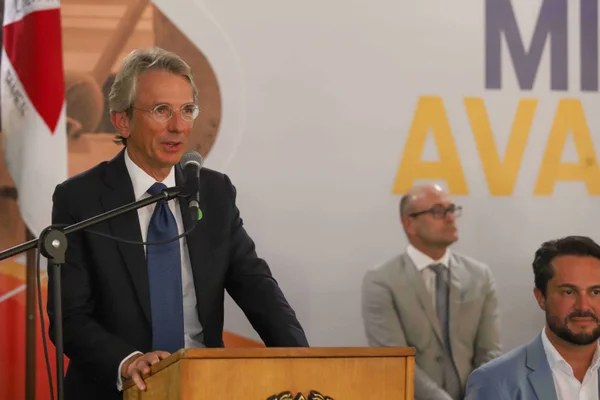 Governo de Minas assina acordo com a França para fortalecimento da agenda climática no estado