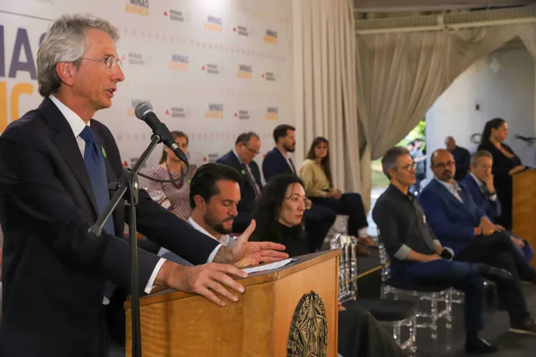 Governo de Minas assina acordo com a França para fortalecimento da agenda climática no estado