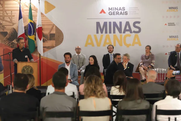 Governo de Minas assina acordo com a França para fortalecimento da agenda climática no estado