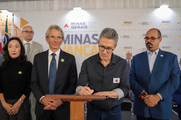 Governo de Minas assina acordo com a França para fortalecimento da agenda climática no estado
