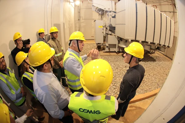 Governo de Minas e Cemig entregam 100ª subestação do Mais Energia e beneficiam 600 mil pessoas na RMBH