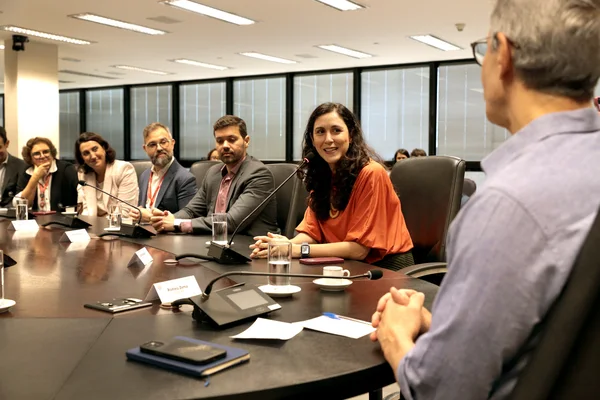 Posse da secretária Camila Neves