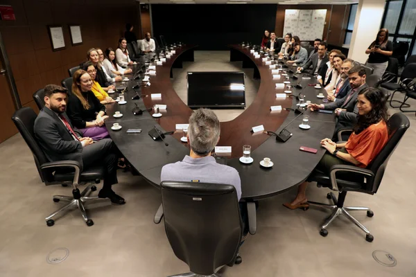 Posse da secretária Camila Neves