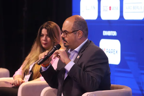 Governo de Minas reforça importância do lítio para a transição energética durante o Brazil Lithium Summit